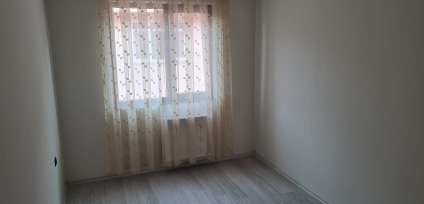 Pelitli Merkez’de 4 ncü Kat Doğalgazlı Kısmi Manzaralı Satılık Daire
