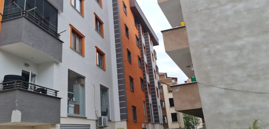 Pelitli Merkez’de 4 ncü Kat Doğalgazlı Kısmi Manzaralı Satılık Daire