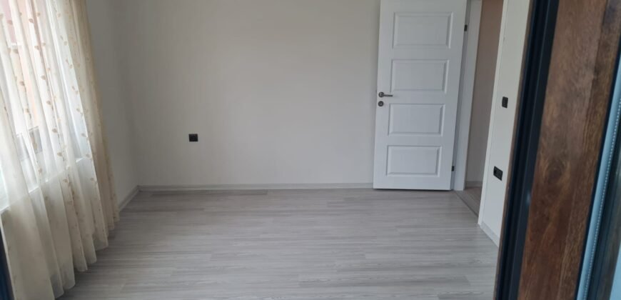 Pelitli Merkez’de 4 ncü Kat Doğalgazlı Kısmi Manzaralı Satılık Daire