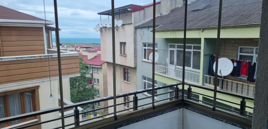 Pelitli Merkez’de 4 ncü Kat Doğalgazlı Kısmi Manzaralı Satılık Daire