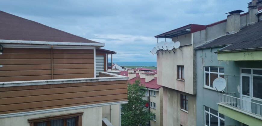 Pelitli Merkez’de 4 ncü Kat Doğalgazlı Kısmi Manzaralı Satılık Daire