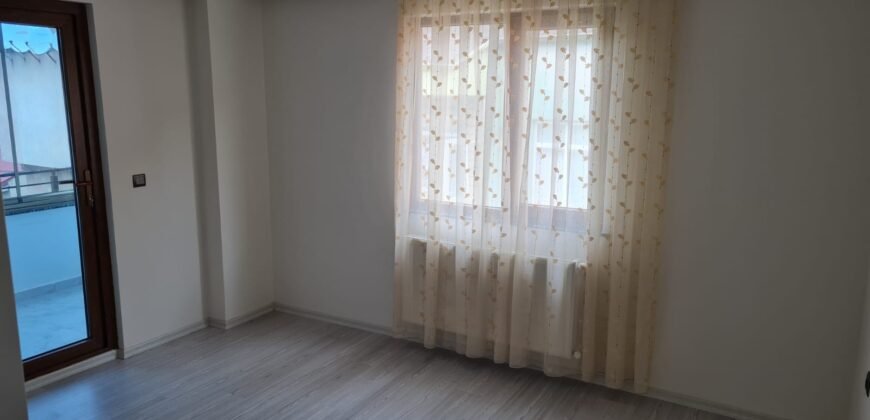 Pelitli Merkez’de 4 ncü Kat Doğalgazlı Kısmi Manzaralı Satılık Daire