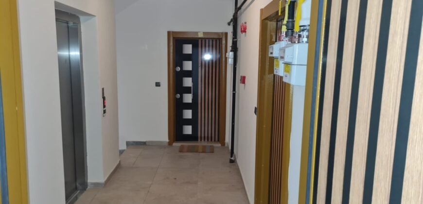 Pelitli Merkez’de 4 ncü Kat Doğalgazlı Kısmi Manzaralı Satılık Daire