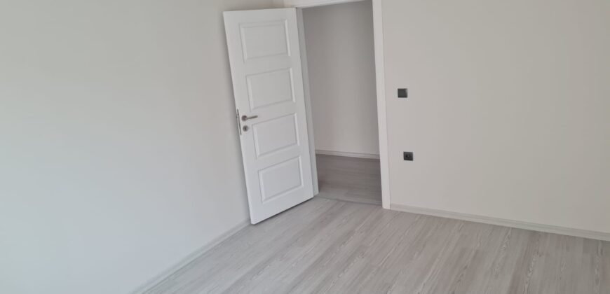 Pelitli Merkez’de 4 ncü Kat Doğalgazlı Kısmi Manzaralı Satılık Daire